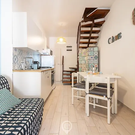 Estay - Casa Vittoria - A Cozy Townhouse With Outdoor Spaces