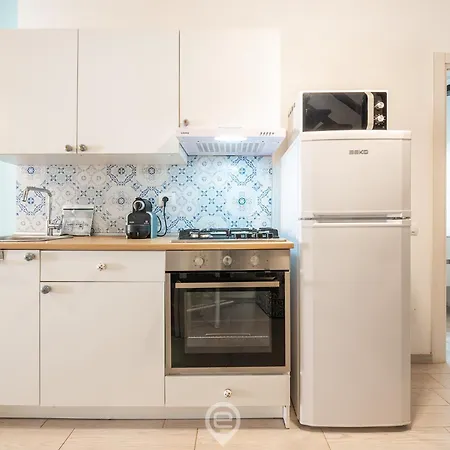 Estay - Casa Vittoria - A Cozy Townhouse With Outdoor Spaces