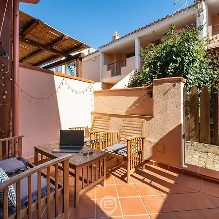 Estay - Casa Vittoria - A Cozy Townhouse With Outdoor Spaces Villasimius