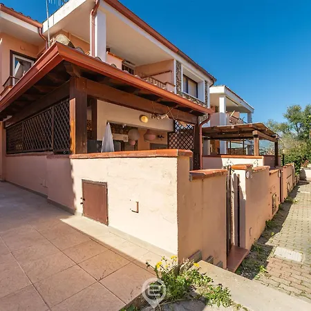 Estay - Casa Vittoria - A Cozy Townhouse With Outdoor Spaces Holiday home *