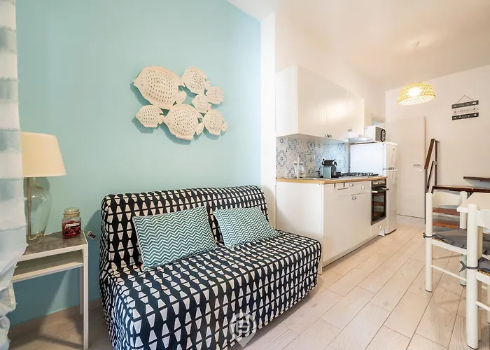 Casa Vittoria - A Cozy Townhouse With Outdoor Spaces