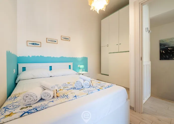 Casa Vittoria - A Cozy Townhouse With Outdoor Spaces Villasimius